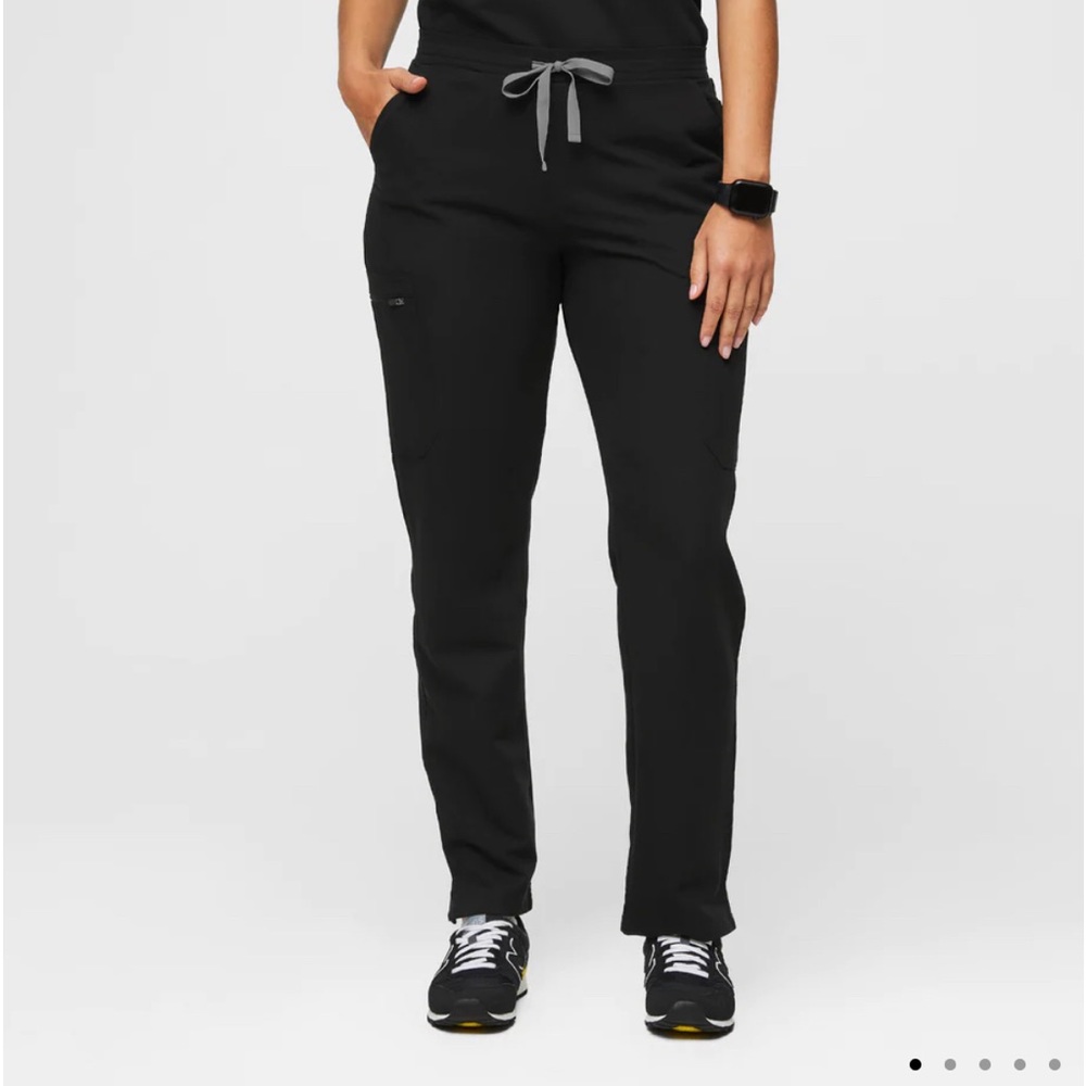 Figs Yola skinny scrub pants